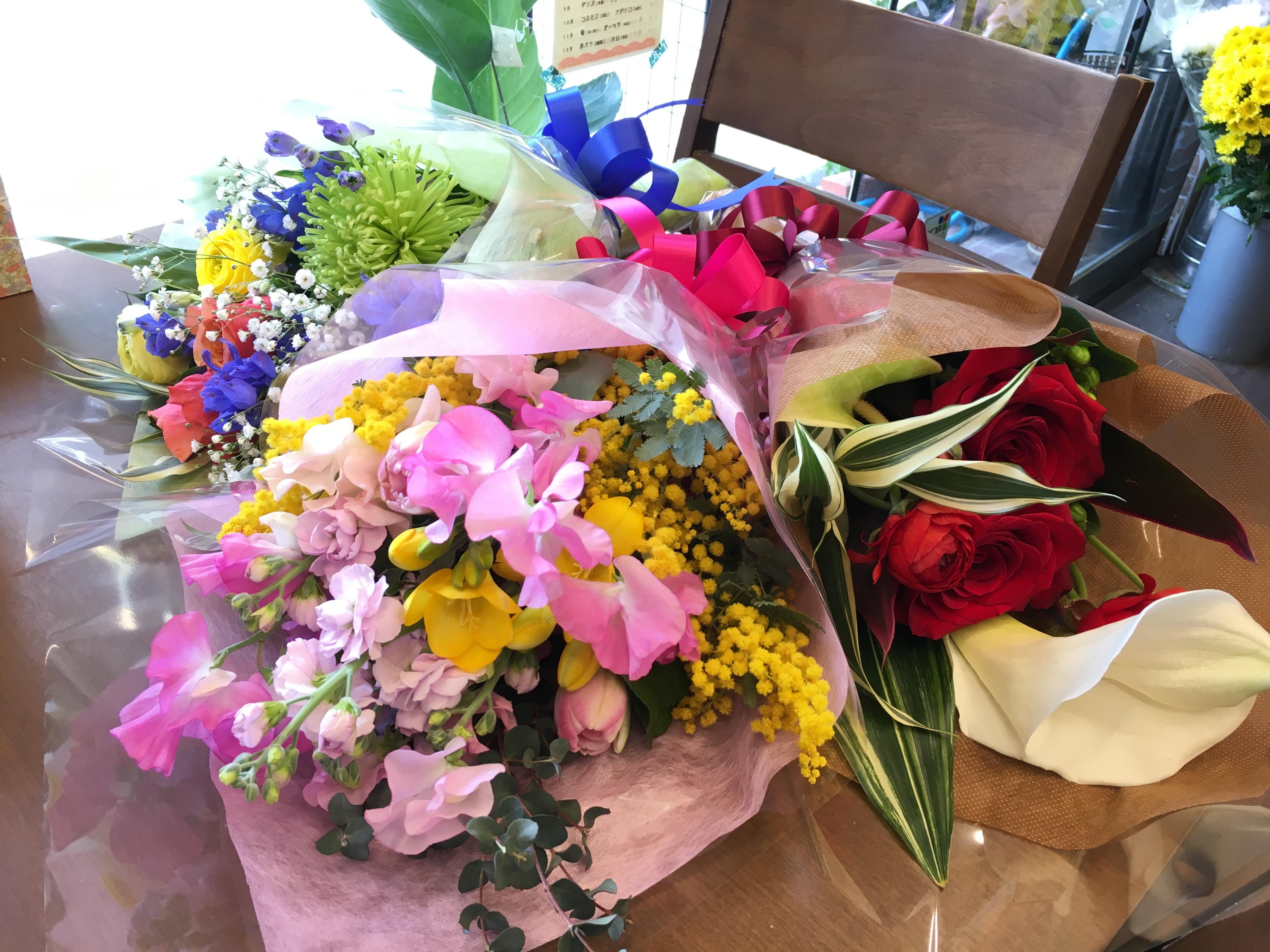 卒業 卒園 謝恩会 歓送迎を彩るお花 フラワーショップ 花の部屋