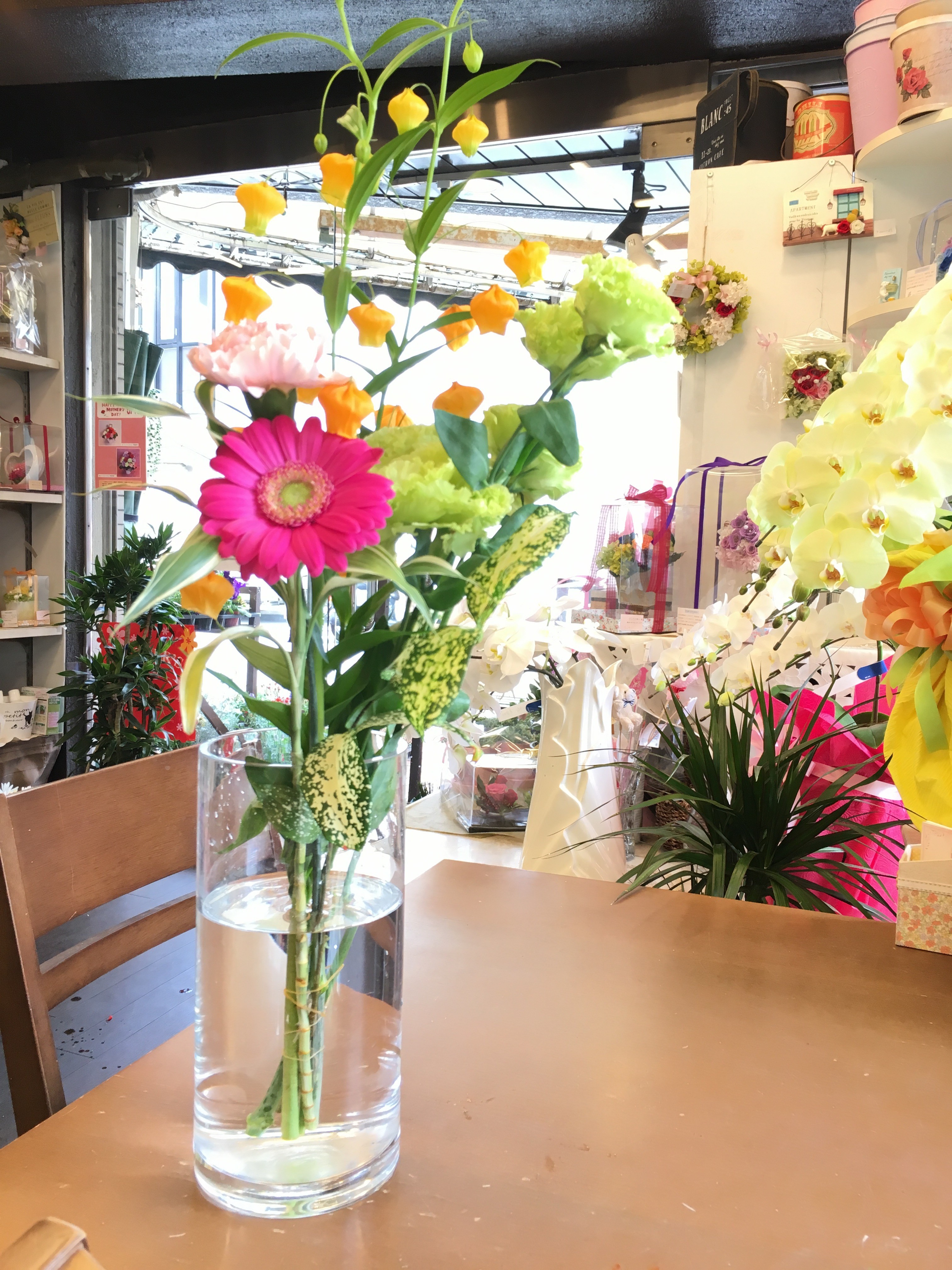 花束 アレンジメントを長持ちさせる方法を教えて下さい 大阪府豊中市の花屋 花の部屋